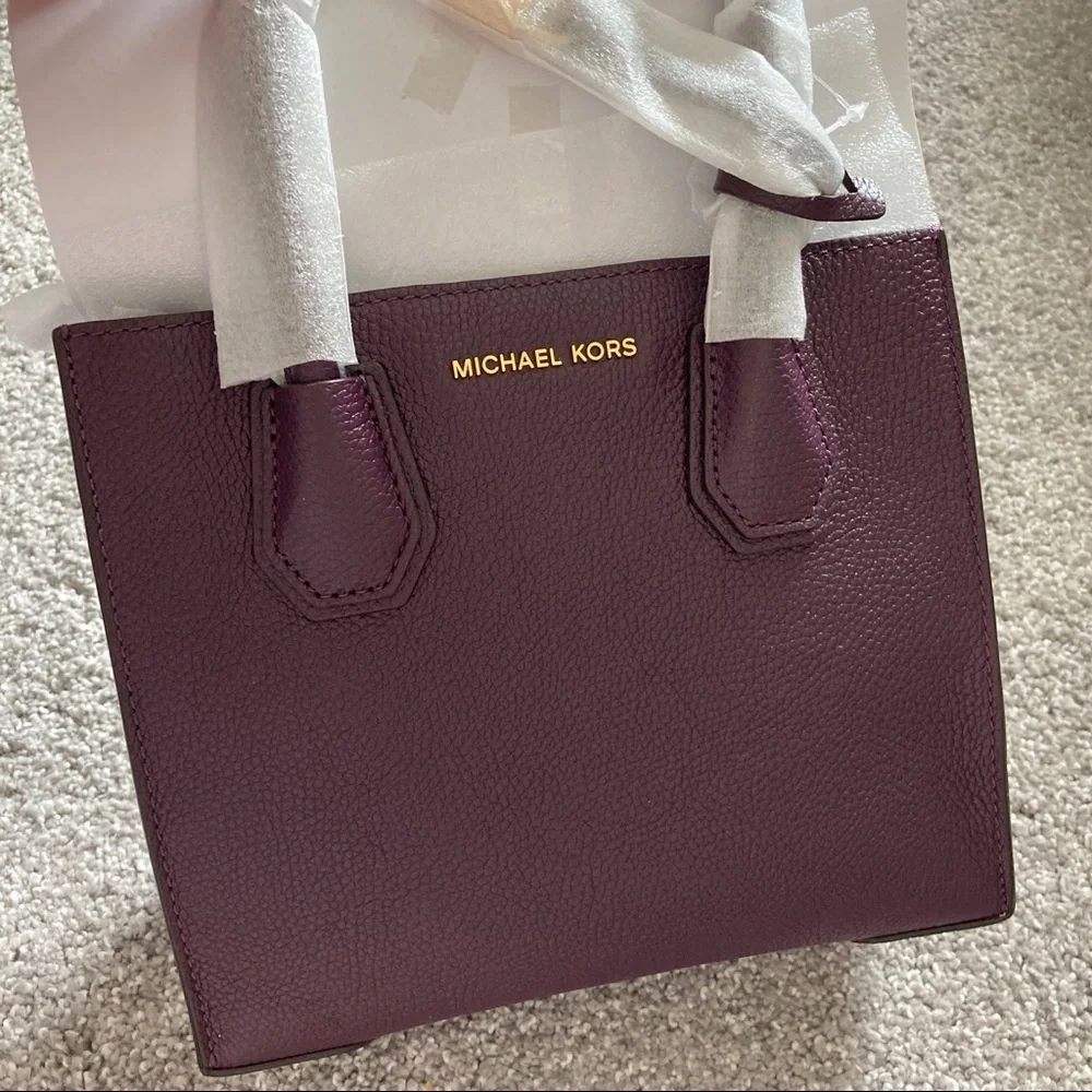 Michael Kors Mercer crossbody bag NWT classic
